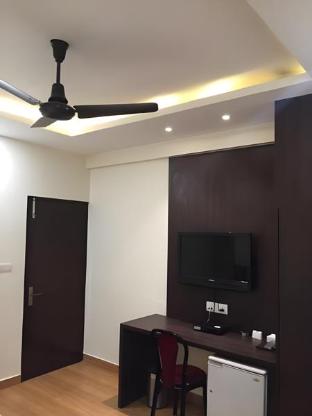 pamposh guest house
