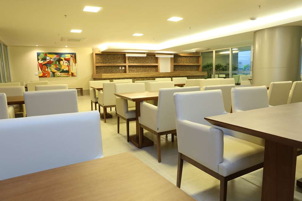 ramada by wyndham macae hotel and suites
