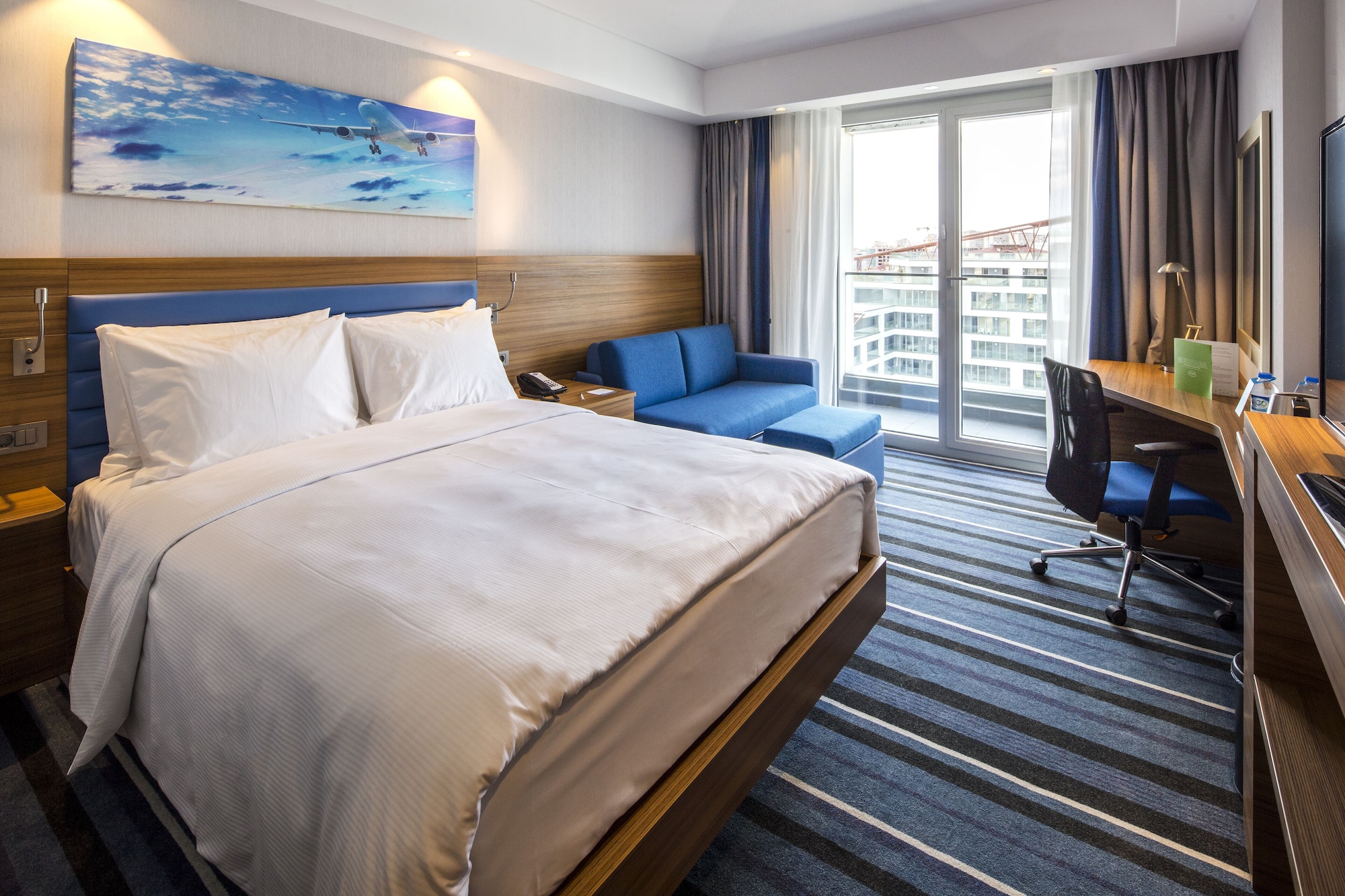 hampton by hilton istanbul kurtkoy