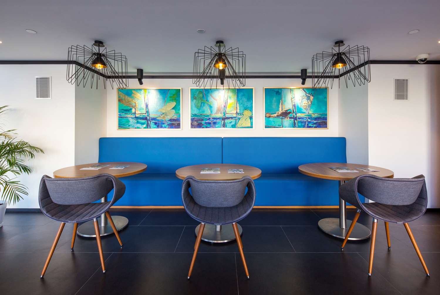 hampton by hilton istanbul kurtkoy