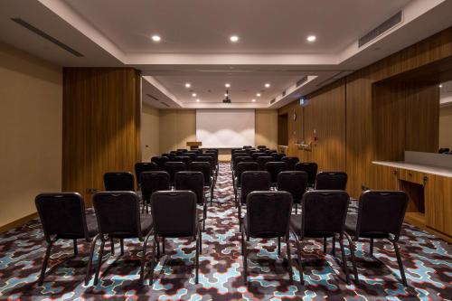 hampton by hilton istanbul kurtkoy