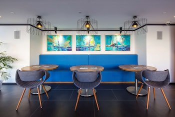 hampton by hilton istanbul kurtkoy