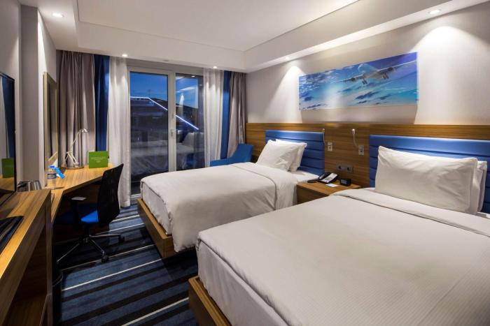 hampton by hilton istanbul kurtkoy