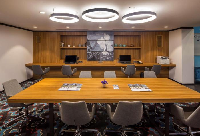 hampton by hilton istanbul kurtkoy