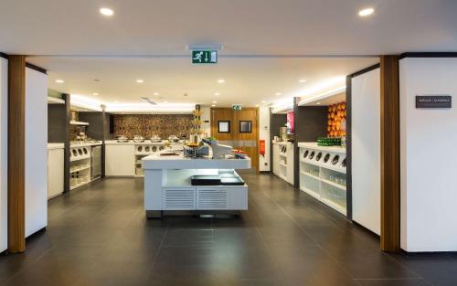 hampton by hilton istanbul kurtkoy