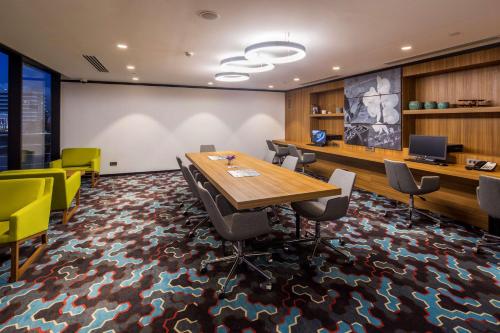 hampton by hilton istanbul kurtkoy