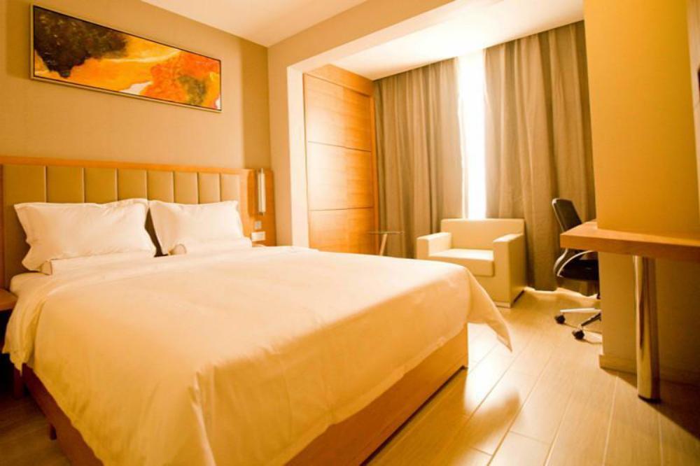 ji hotel sanya center