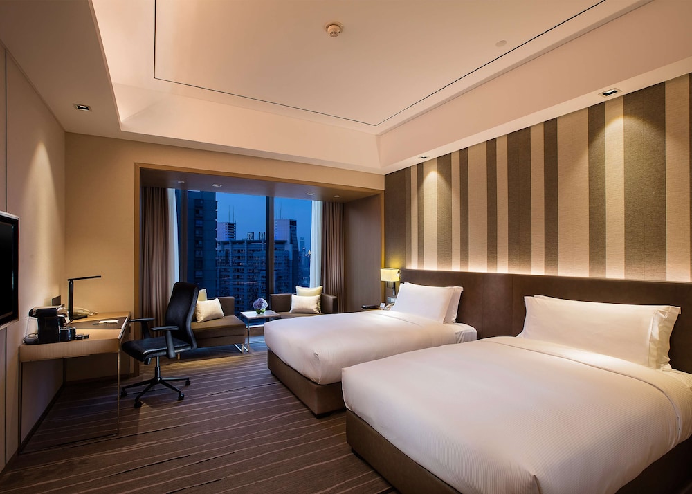 doubletree by hilton hotel chongqing nanan