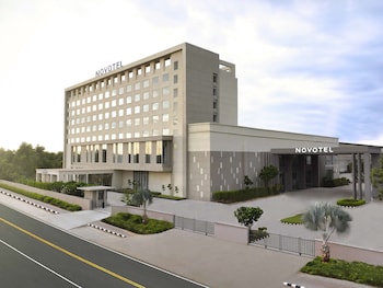 Novotel Jaipur Convention Centre,Hawa Sadak,3 star