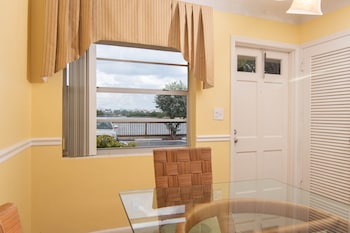 palm beach waterfront suites
