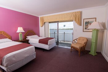 palm beach waterfront suites