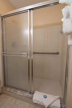 palm beach waterfront suites