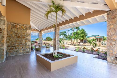 Wyndham Tortola Bvi Lambert Beach Resort,British Virgin Islands>>Beef Island,5 star