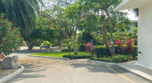 caloosa cove resort