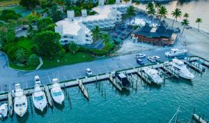 caloosa cove resort