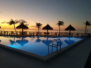 caloosa cove resort