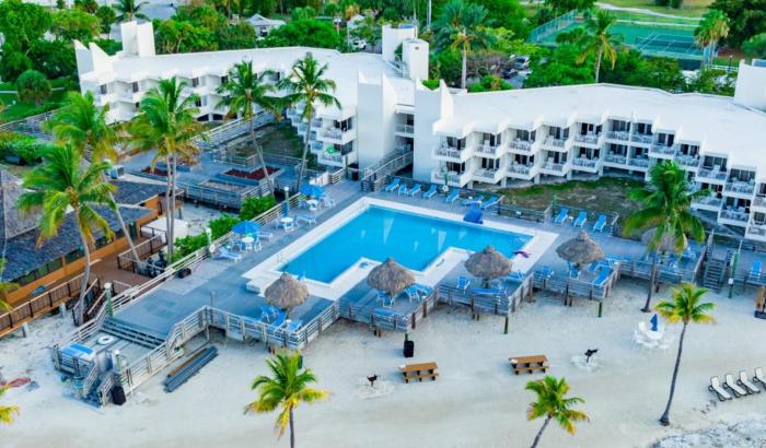 caloosa cove resort