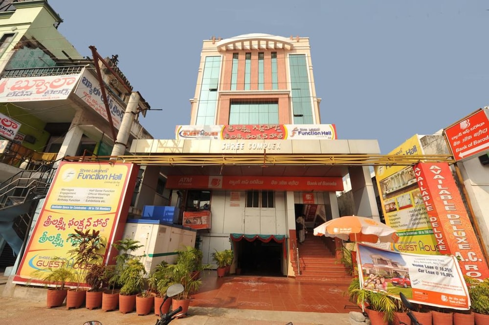 shree laxmi guest house