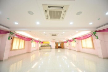 shree laxmi guest house