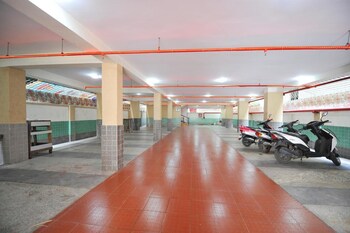 shree laxmi guest house