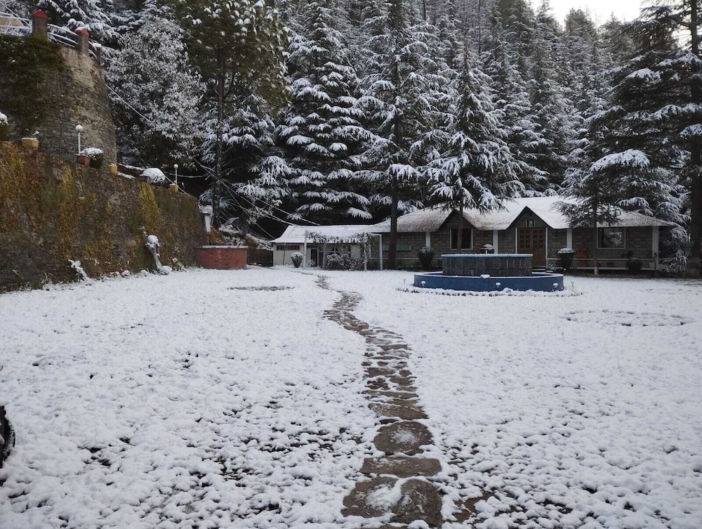 himgiri nature retreat