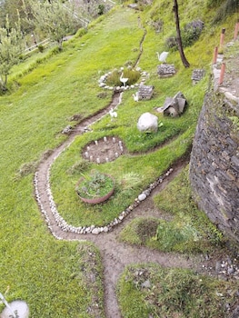 himgiri nature retreat