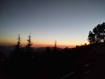 himgiri nature retreat