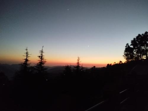 himgiri nature retreat