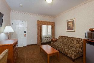 Howard Johnson Hotel & Suites By Wyndham Pico Rivera,Pico Rivera>>Los Angeles,2 star
