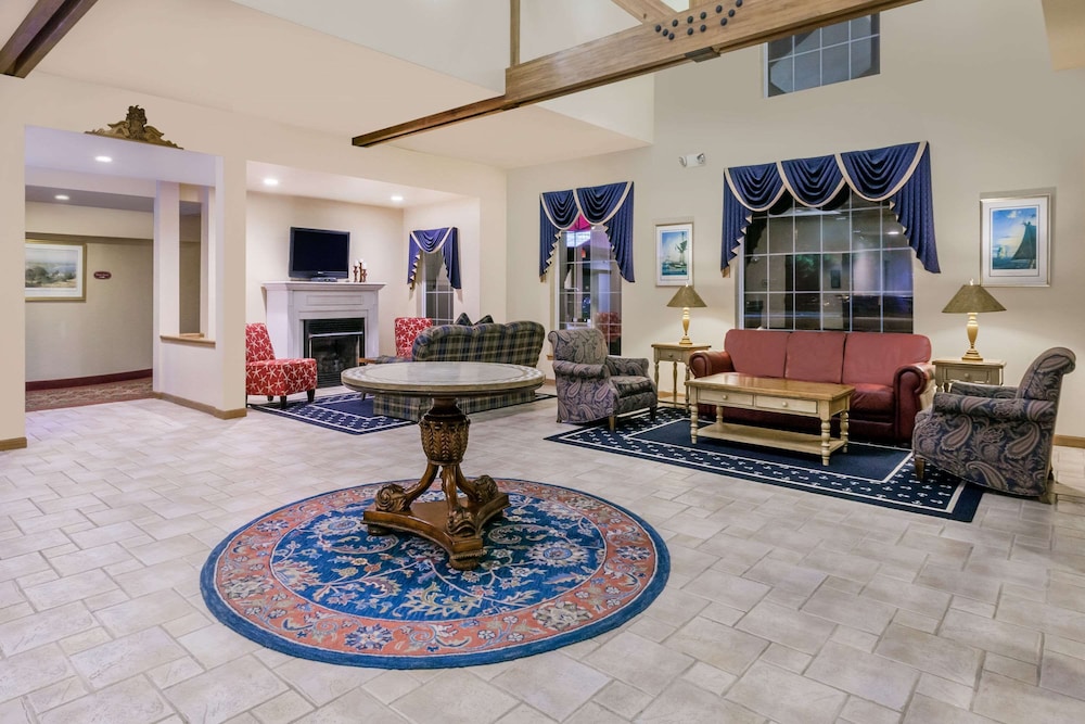 howard johnson by wyndham mystic