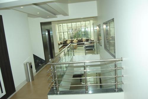 hotel city heart shirdi