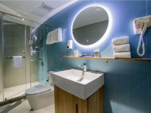 home inn xinkai road dalian