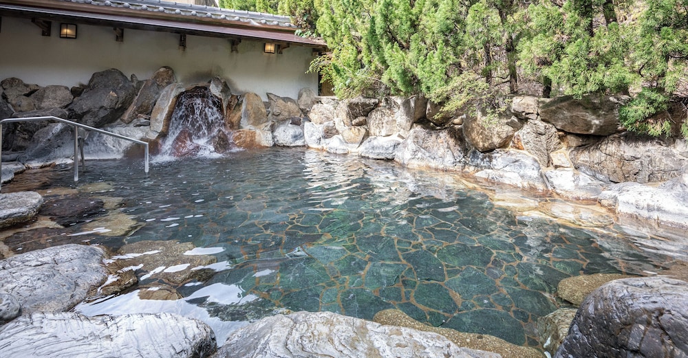 yumoto kanko hotel saikyo