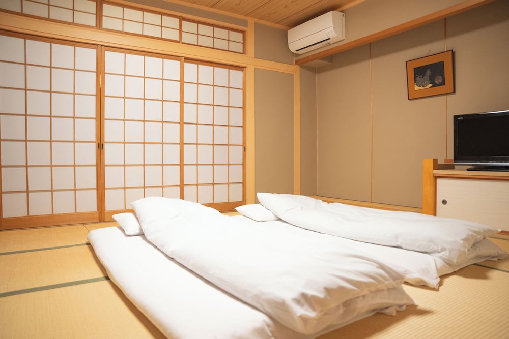 yumoto kanko hotel saikyo