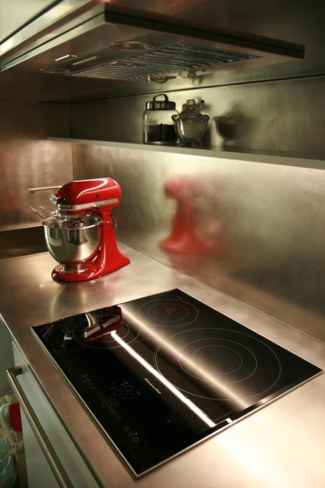 experience design bed and show