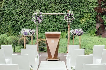 humble house hotel taipei curio collection by hilton