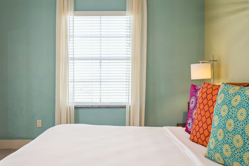 kasa el paseo miami beach