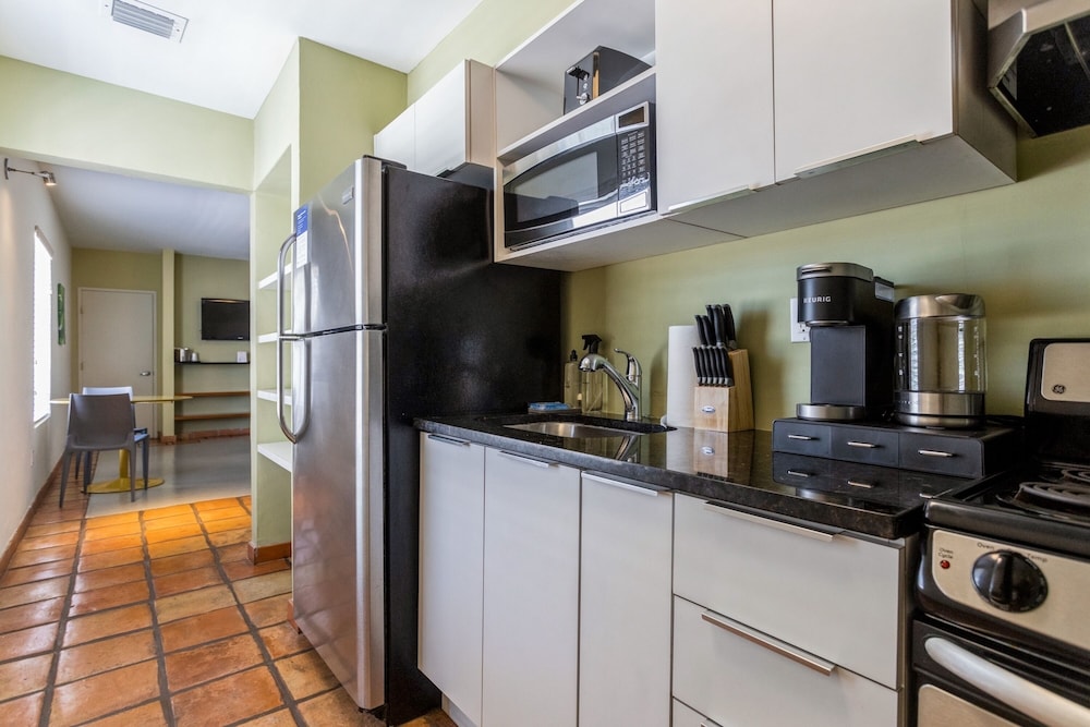 kasa el paseo miami beach