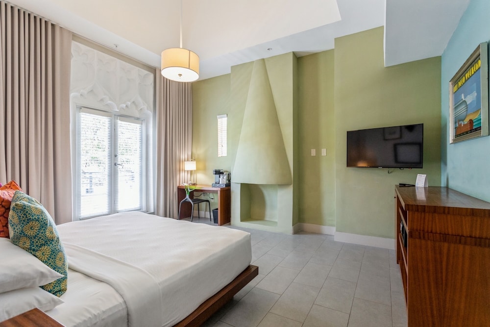 kasa el paseo miami beach