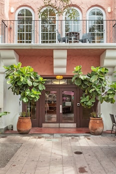 kasa el paseo miami beach