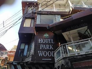 hotel park wood mall road