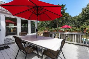 by the sea guests bed and breakfast and suites