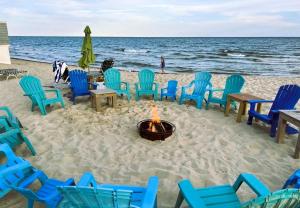 by the sea guests bed and breakfast and suites