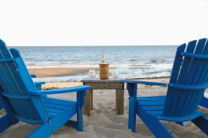 by the sea guests bed and breakfast and suites