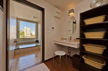 atami
