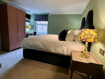 east beach guest house