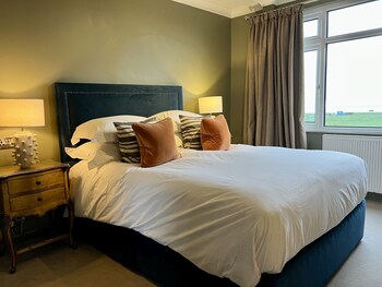 east beach guest house