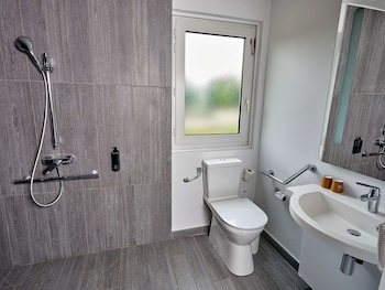 Ibis Auxerre Sud,In Venoy,3 star