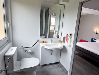 Ibis Auxerre Sud,In Venoy,3 star
