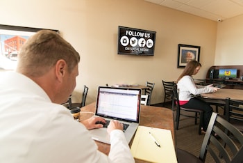 my place hotel bend or